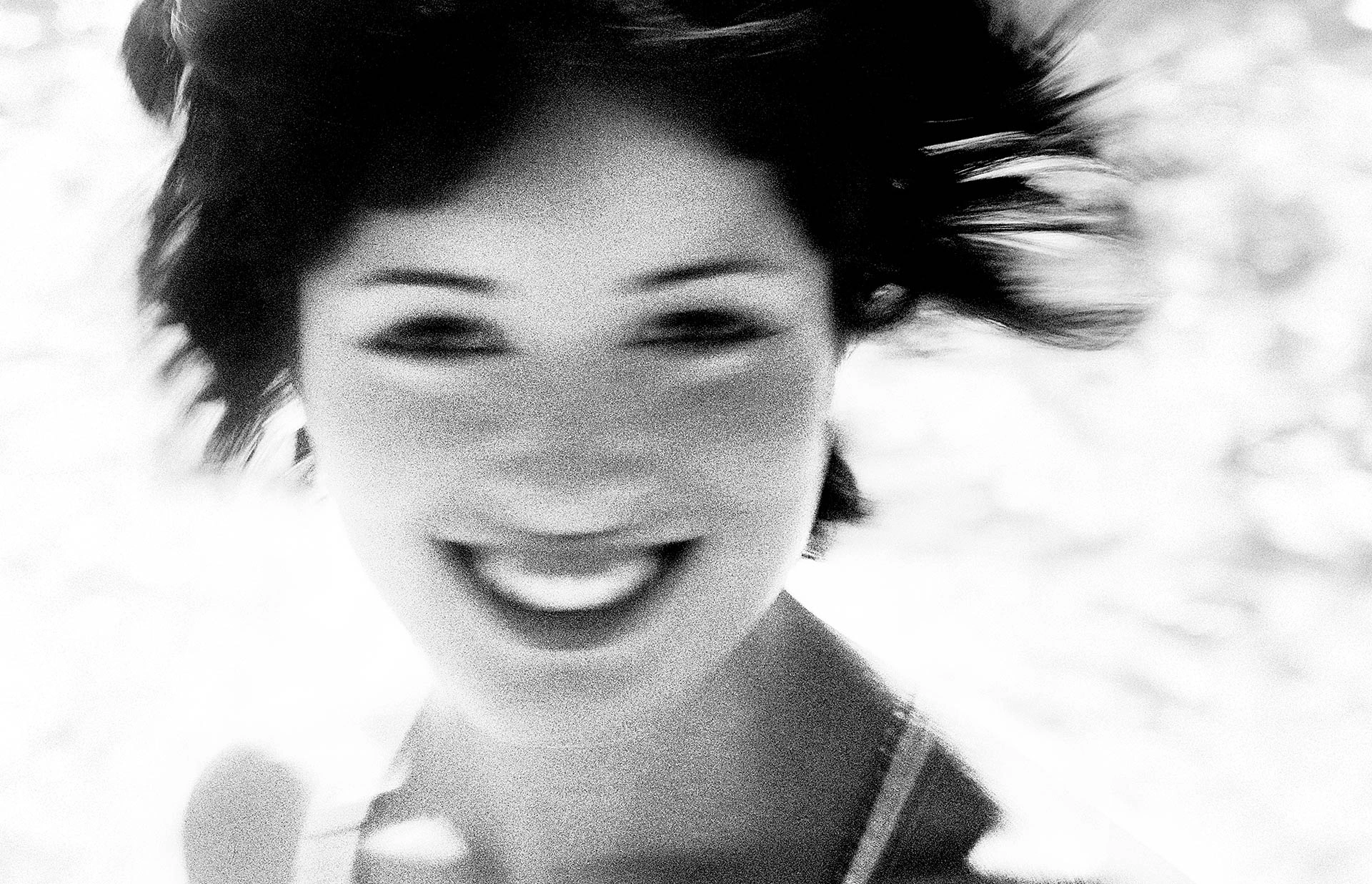 High-contrast black and white personal branding portrait expressing creative energy – Personal Branding Portrait Photographer Copenhagen